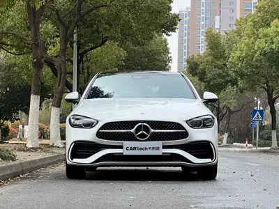 Mercedes-Benz C-Class 2024, 25000 км, за 29134.22 USD
