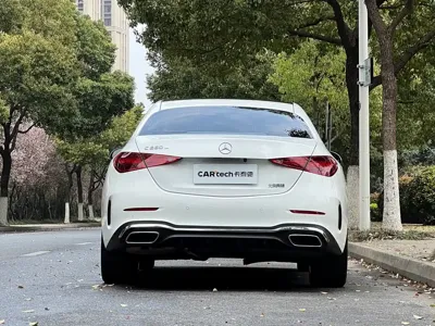 Mercedes-Benz C-Class 2024, 25000 км, за 29134.22 USD