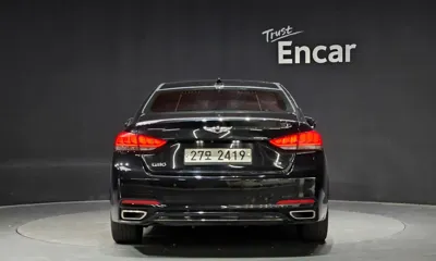 Genesis G80 2018, 111915 км, за 10596.02 USD