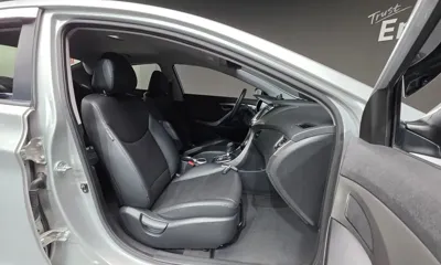 Hyundai Avante 2014, 89111 км, за 4228.47 USD - фото 10