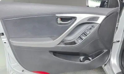 Hyundai Avante 2014, 89111 км, за 4228.47 USD - фото 24