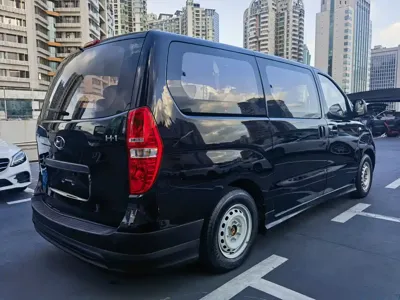 Hyundai H-1 2014, 130000 км, за 5811.5 USD - фото 6