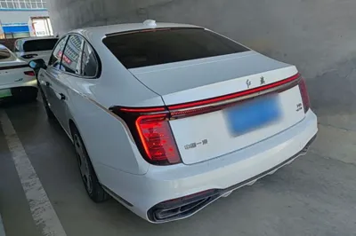 Hongqi H9 2024, 55599 км, за 29764 USD