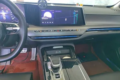 Hongqi H9 2024, 55599 км, за 29764 USD - фото 15
