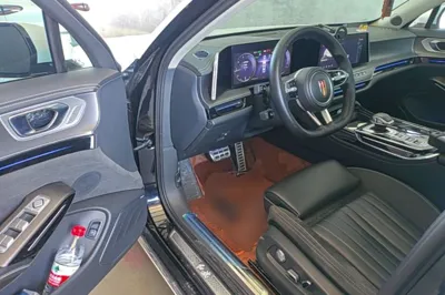 Hongqi H9 2024, 55599 км, за 29764 USD - фото 18