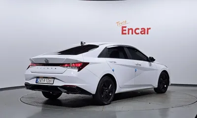 Hyundai Avante 2023, 53515 км, за 11009.78 USD