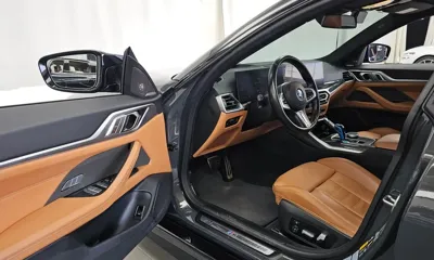 BMW i4 2023, 50124 км, за 35118.81 USD - фото 10