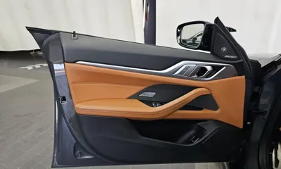 BMW i4 2023, 50124 км, за 35118.81 USD - фото 24