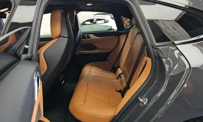 BMW i4 2023, 50124 км, за 35118.81 USD - фото 26