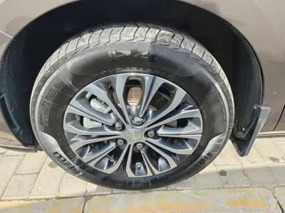 Buick GL8 2022, 120000 км, за 16597.68 USD
