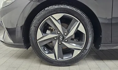 Hyundai Avante 2021, 67244 км, за 11981.5 USD