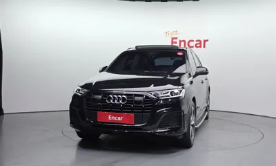 Audi Q7 2022, 73349 км, за 41693.83 USD