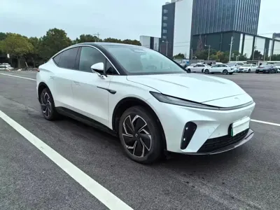 Roewe Feifan R7 2023, 38000 км, за 8210.55 USD