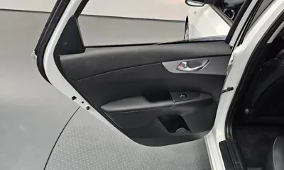 Kia K3 2022, 66766 км, за 9386.9 USD - фото 25