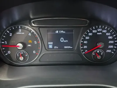Kia Sorento 2020, 98450 км, за 12275.17 USD - фото 9