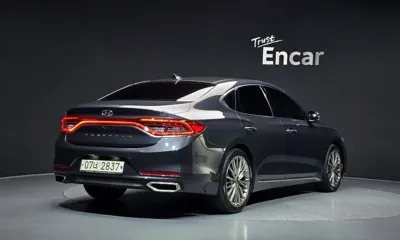 Hyundai Grandeur 2018, 139515 км, за 7417.62 USD