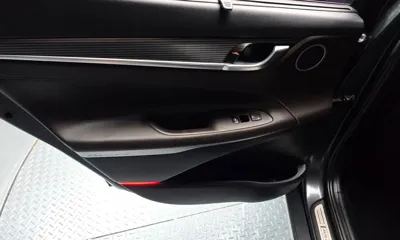Hyundai Grandeur 2018, 139515 км, за 7417.62 USD - фото 25