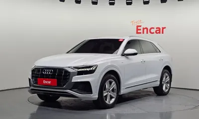 Audi Q8 · 2020 год