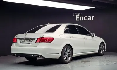 Mercedes-Benz E-Class 2014, 178423 км, за 6446.57 USD