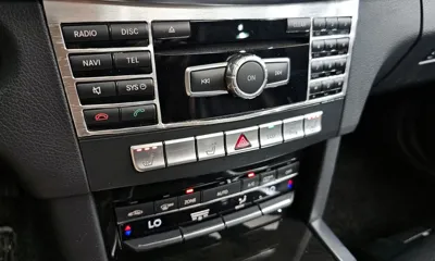 Mercedes-Benz E-Class 2014, 178423 км, за 6446.57 USD - фото 16