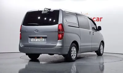 Hyundai Starex 2015, 29004 км, за 5894.03 USD