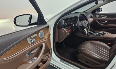 Mercedes-Benz E-Class 2018, 110005 км, за 15099.33 USD - фото 11
