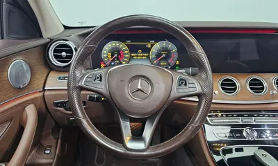Mercedes-Benz E-Class 2018, 110005 км, за 15099.33 USD - фото 14