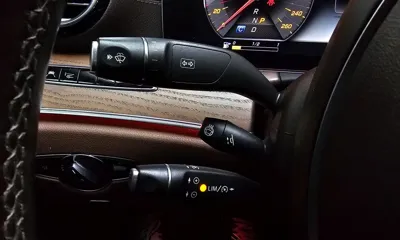 Mercedes-Benz E-Class 2018, 110005 км, за 15099.33 USD - фото 17