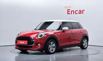 MINI Cooper · 2020 год