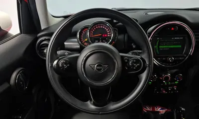 MINI Cooper 2020, 56401 км, за 9518.18 USD - фото 13