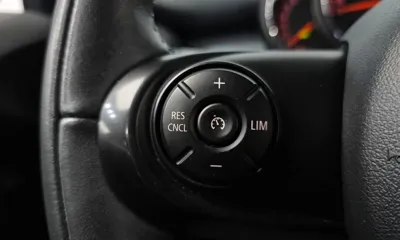 MINI Cooper 2020, 56401 км, за 9518.18 USD - фото 19