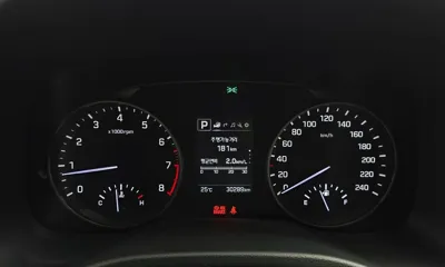 Hyundai Avante 2018, 30289 км, за 8465.19 USD - фото 8