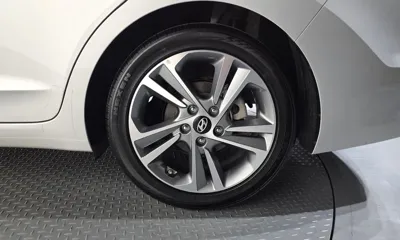 Hyundai Avante 2018, 30289 км, за 8465.19 USD - фото 21