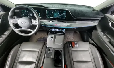 Hyundai Grandeur 2020, 70980 км, за 16221.51 USD - фото 7