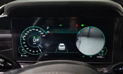 Hyundai Grandeur 2020, 70980 км, за 16221.51 USD - фото 8
