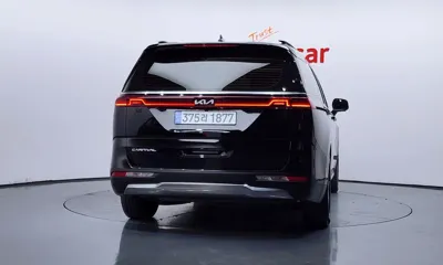 Kia Canival 2022, 100688 км, за 17263.85 USD