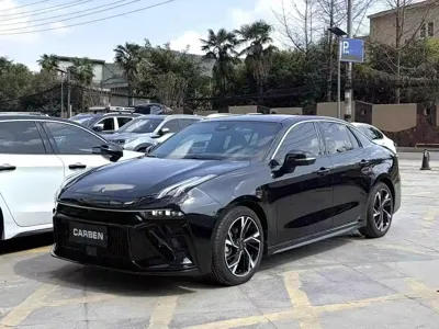 Lynk & Co 03 · 2022 год