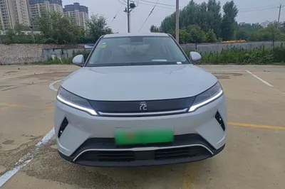 BYD Yuan Up 2025, 100 км, за 11814 USD