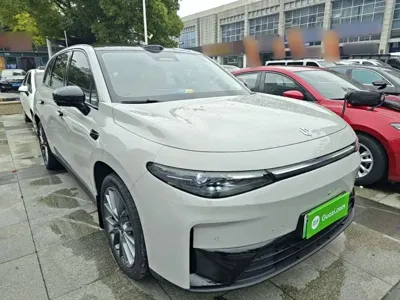 Leapmotor Leapmotor C10 2025, 17200 км, за 16383.18 USD
