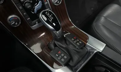 Volvo S60 2018, 97149 км, за 6970.69 USD - фото 9