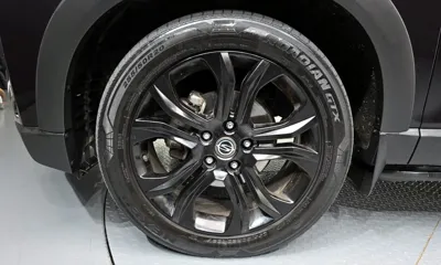 KG_Mobility_Ssangyong Rexton 2021, 129160 км, за 16604.8 USD