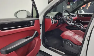 Porsche Cayenne 2019, 62072 км, за 48903.77 USD - фото 10