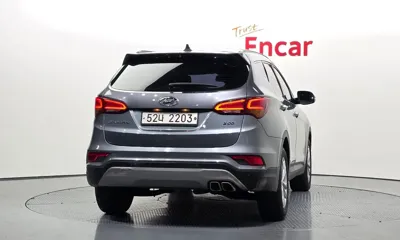 Hyundai Santafe 2018, 109356 км, за 7614.55 USD
