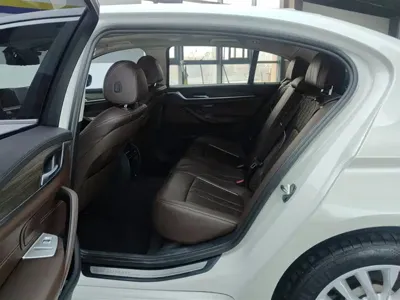 BMW 5 Series 2019, 107000 км, за 22041.95 USD - фото 11