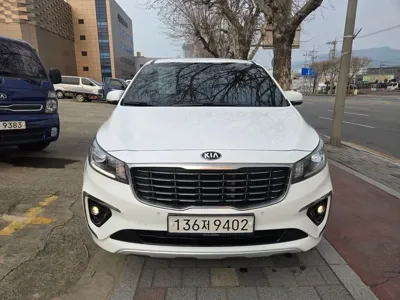 Kia Canival 2019, 160000 км, за 6175.65 USD