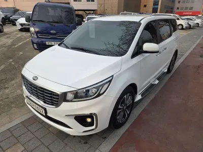 Kia Canival 2019, 160000 км, за 6175.65 USD