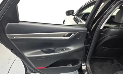 Hyundai Grandeur 2020, 81454 км, за 12052.12 USD - фото 25