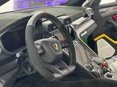 Lamborghini Urus 2024, 5200 км, за 252876.46 USD - фото 18