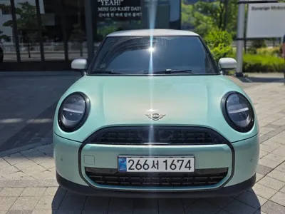 MINI Cooper 2026, 800 км, за 19817.57 USD