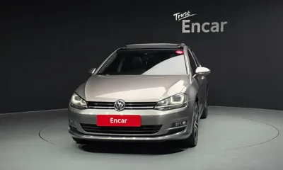 Volkswagen Golf 2014, 108183 км, за 6316.34 USD